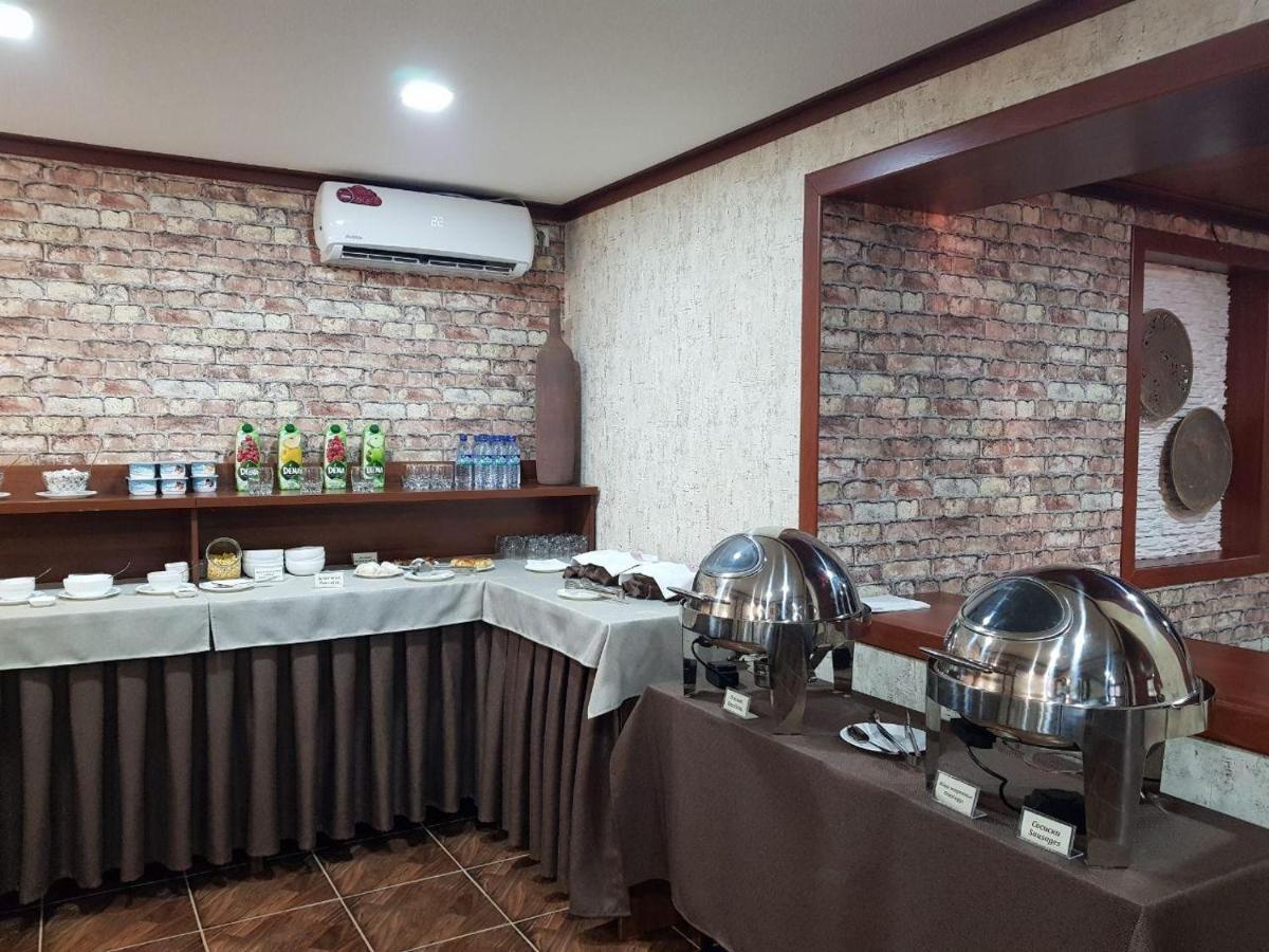 Voyage Hotel Фергана Екстер'єр фото
